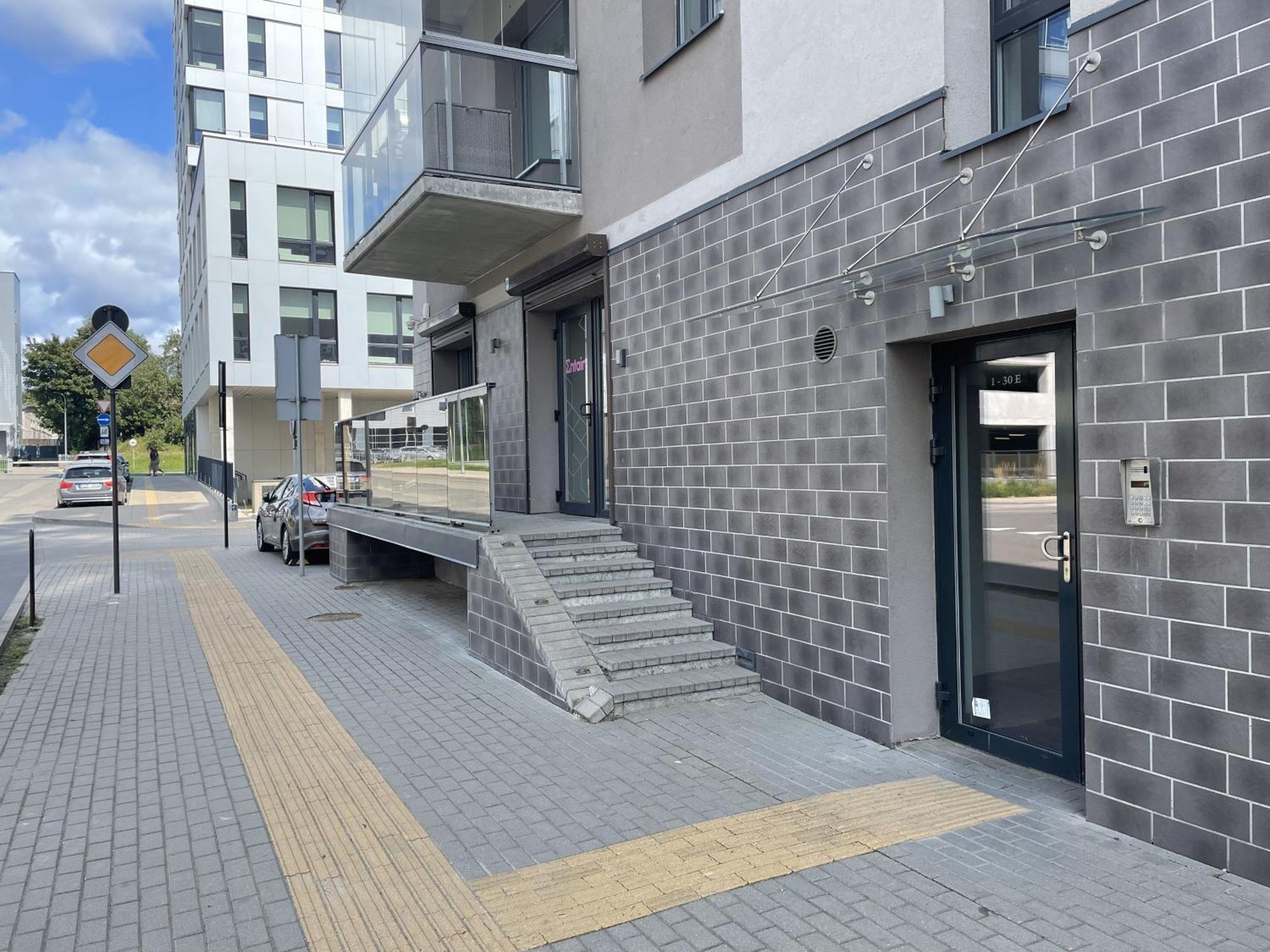 וילנה Your Home - Spacious Apartment In City Center, With Balcony & Self Check-In מראה חיצוני תמונה